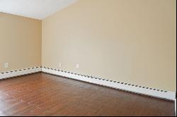 50 E Hill Road #APT 2N, Canton CT 06019