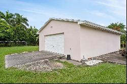 17905 SW 188th St, Miami FL 33187