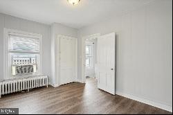 192 Dupont Street Unit 2, Philadelphia PA 19127