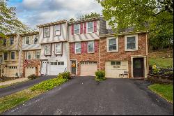 331 Joan Of Arc Ct, Jefferson Hills PA 15025