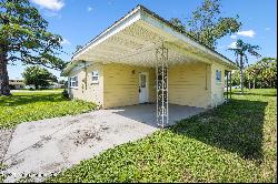 1724 Pinewood Road, Melbourne FL 32934