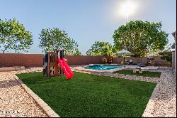 1251 E Parkview Drive, Gilbert AZ 85295