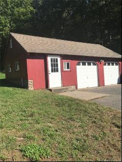 121 Hawley Road, Oxford CT 06478