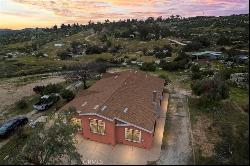 35125 Hobbiton Road, Hemet CA 92544