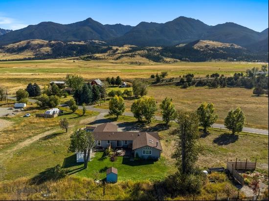 2163 E River Road, Livingston MT 59047