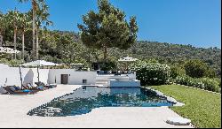 Ibiza's Iconic Luxury Villa in Cap Martinet, with Breathtaking Sea Views.