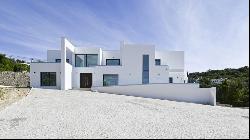 Brand New Modern Villa in the Algarve Countryside