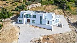 Brand New Modern Villa in the Algarve Countryside