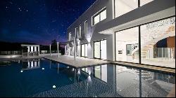 Brand New Modern Villa in the Algarve Countryside