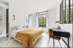 PARIS 8 -AVENUE PERCIER - Furnished 2-room apartment