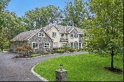 34 Deerhorn Trail, Upper Saddle River, NJ 07458