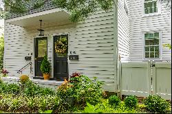 Posh Princeton Pied-a-Terre on a Private Lane