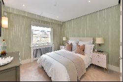 Newly renovated six-bedroom freehold townhouse in the heart of Belgravia