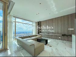 Four Seasons Private Residences Bangkok