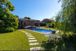 Efficient house with pool and sea views in Sant Vicenc de Montalt - Costa BCN