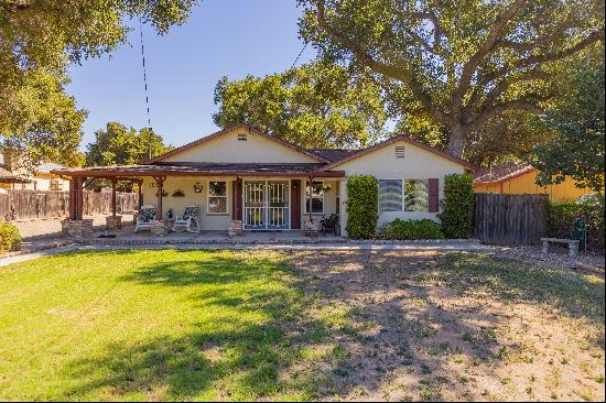 1288 South Rice Road, Ojai, CA 93023