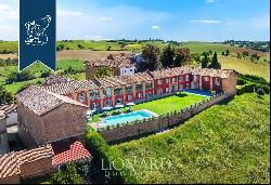 Perfectly-decorated country complex for sale in the province of Asti