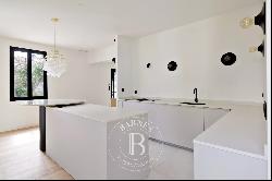 BIARRITZ ANGLET, CONTEMPORARY HOUSE OF 250 sqm, HEATED SWIMMING POOL