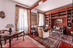 Apartment for sale in Roma (Italy)