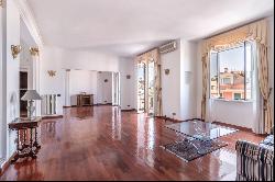 Apartment for sale in Roma (Italy)