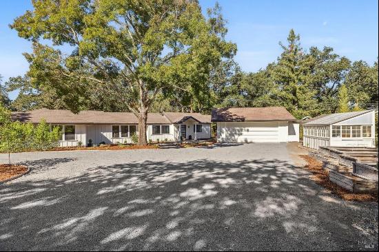 14734 Young Road, Healdsburg, CA, 95448, USA