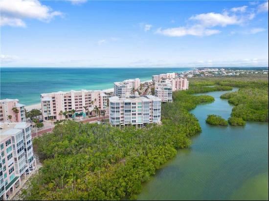 264 Barefoot Beach Blvd, #402, Bonita Springs, FL, 34134, USA