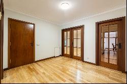 Flat, 3 bedrooms, for Sale