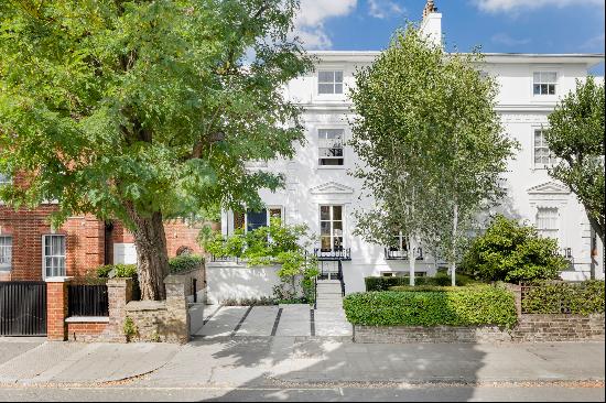 Beautifully designed family home on Acacia Road