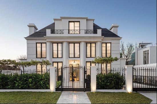 2 Highgate Hill, Toorak