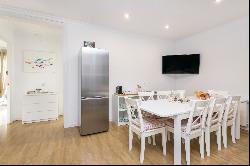 Fantastic tourist apartment in Eixample Dreta