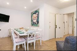 Fantastic tourist apartment in Eixample Dreta