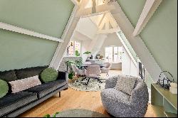 Fully renovated, bright double upper house in the heart of Jordaan Amsterdam!