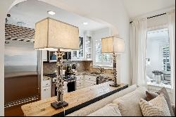 Charming Condo in an Unbeatable Buckhead Location