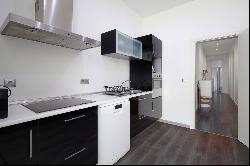 Flat, 3 bedrooms, for Sale