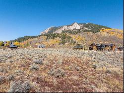 Exceptional 1-Acre Parcel Offering an Ideal Setting