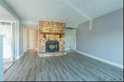 1101 Passover Road Unit R4, Osage Beach MO 65065