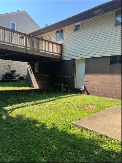 1875 Anderson Avenue, Coraopolis PA 15108