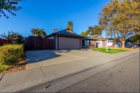 Rio Mesa Way, Galt CA 95632