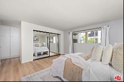 12801 Moorpark Street #203, Studio City CA 91604