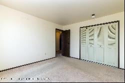 311 W Highland Road Unit T15, Howell MI 48843