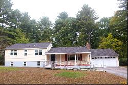 21 Woodlawn Circle, Pelham NH 03076