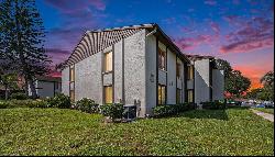 2688 Pine Ridge Way N #A2, Palm Harbor FL 34684