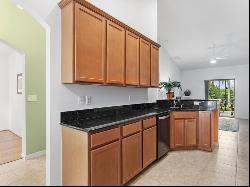 1281 Lexington Manor SW, Vero Beach FL 32962