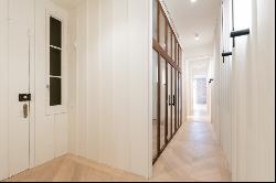 REFURBISHED FLAT IN EIXAMPLE - SANT ANTONI, Barcelona 08015