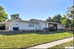 6605 S 42nd Street, Omaha NE 68107