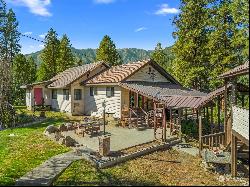 9696 E Leavenworth Road, Leavenworth WA 98826