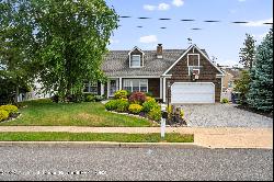 212 Helm Road, Mantoloking NJ 08738