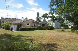 161 Almedo Way NE, St Petersburg FL 33704