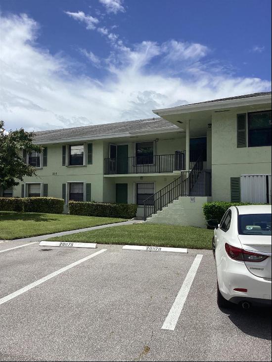 201 Sabal Ridge Circle #C, Palm Beach Gardens FL 33418