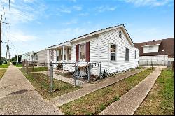 616 Live Oak Street, Metairie LA 70005